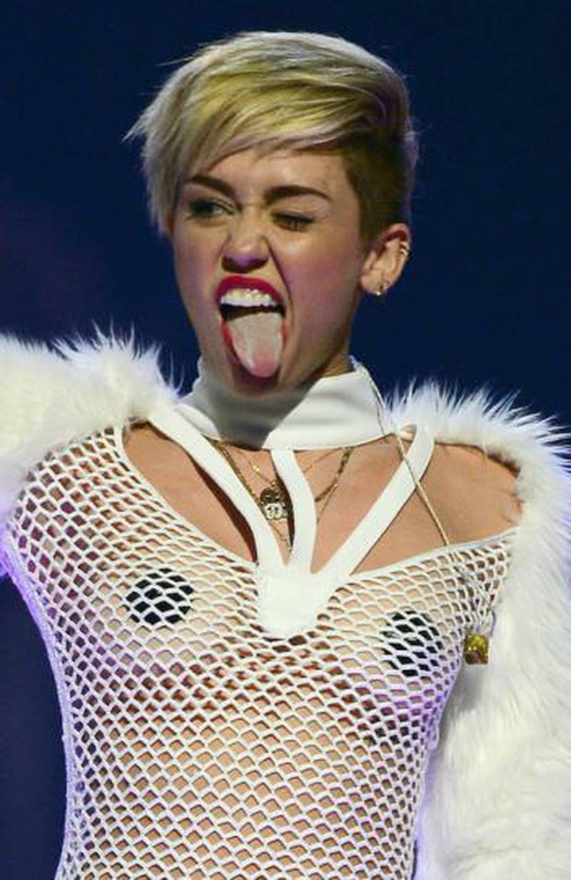 FOTO Miley Cyrus se desnuda en Instagram Publimetro México