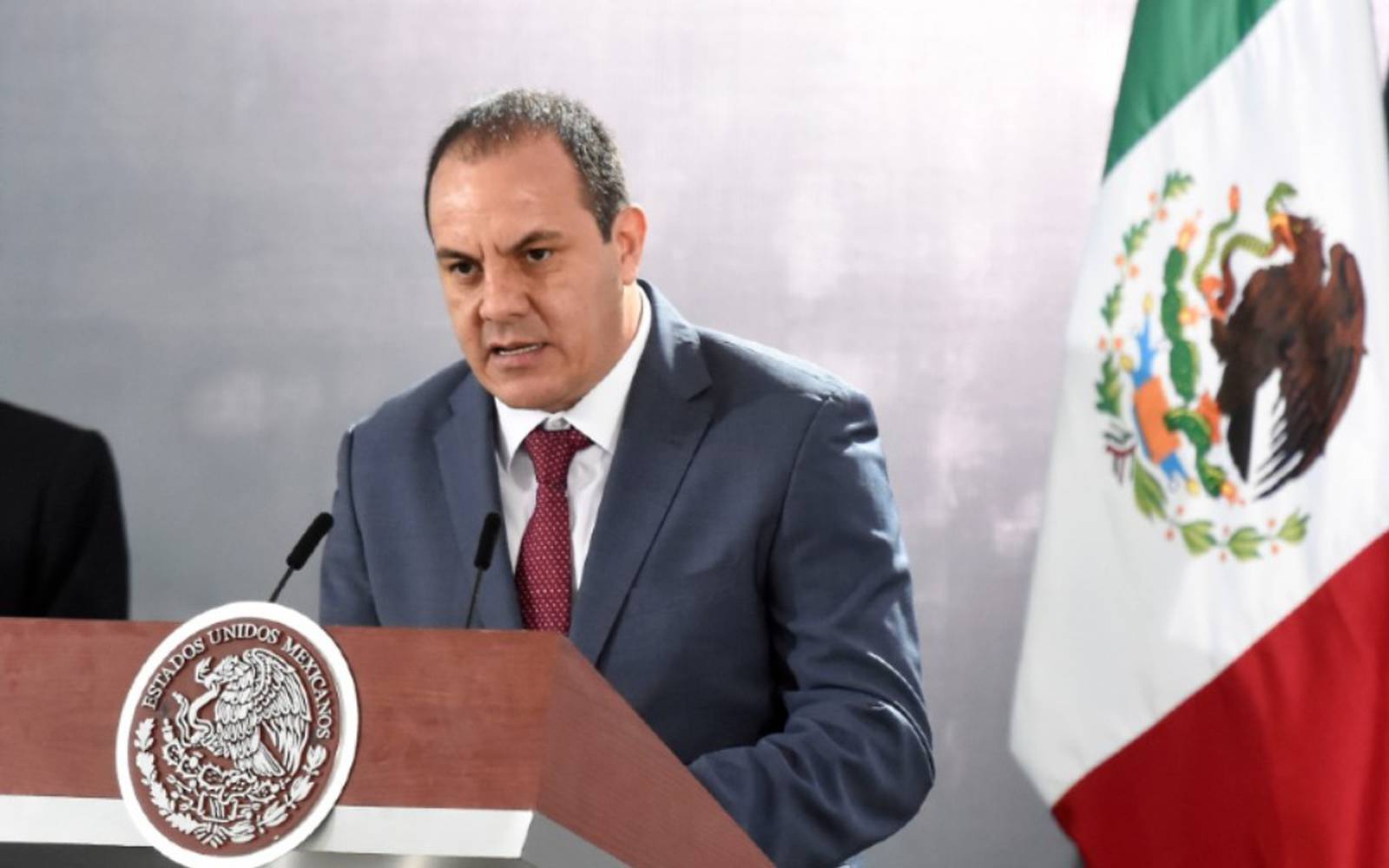 Cuauhtémoc Blanco el gobernador de Morelos se une oficialmente a