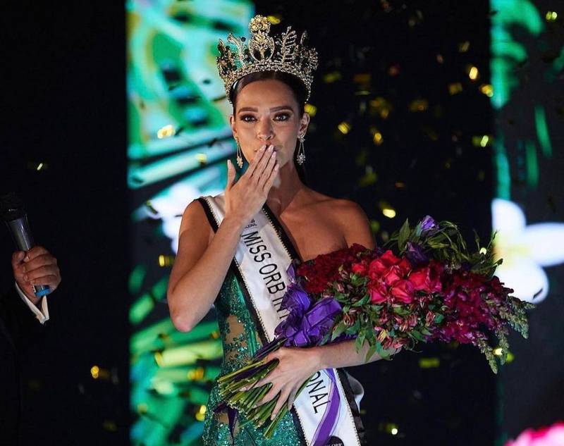 La mexicana obtuvo la corona de Miss Orb International.
