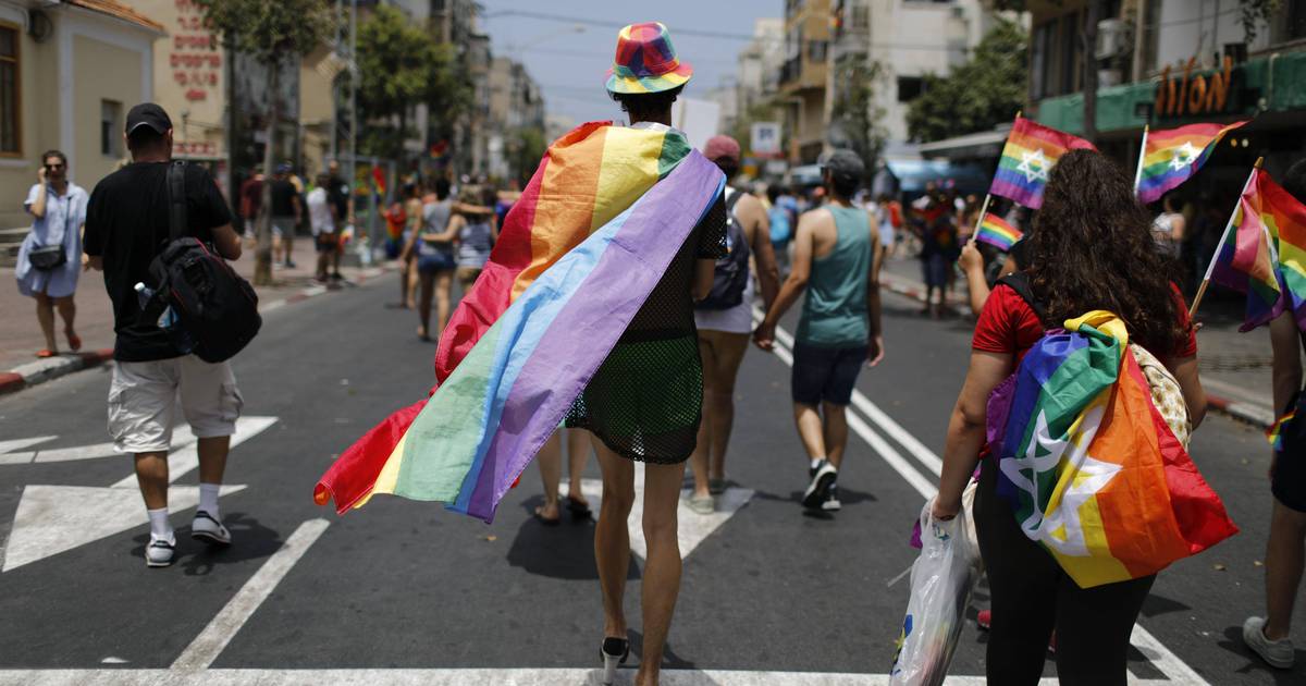 72 Países En El Mundo Aún Criminalizan La Homosexualidad 8 Con Pena De