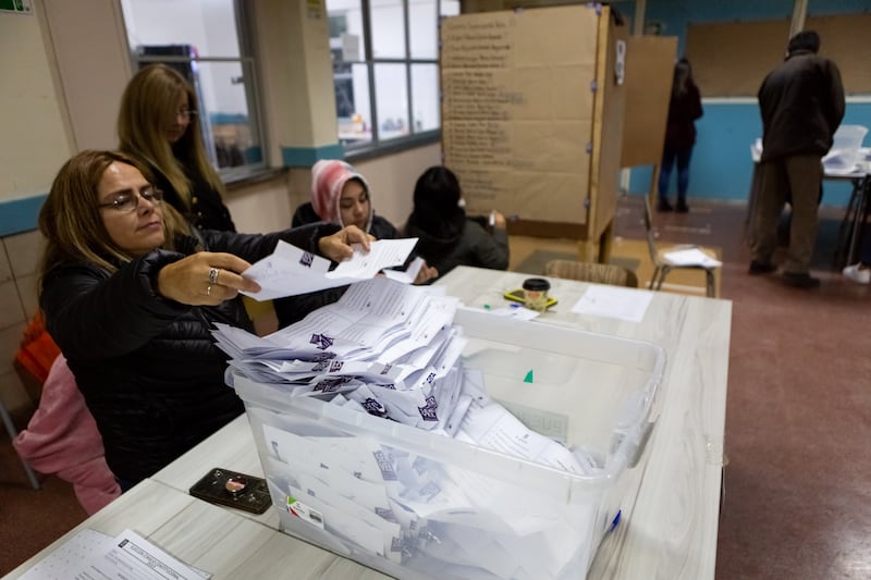 Las elecciones de octubre juntan alcaldes, concejales, gores y consejeros. / AGENCIAUNO