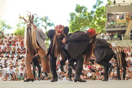 Arrancan las fiestas de Lunes de Cerro en la Guelaguetza 2024