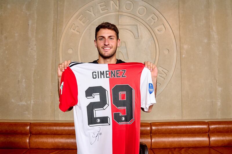 Santiago Giménez será el primer mexicano en jugar con el Feyenoord de Róterdam