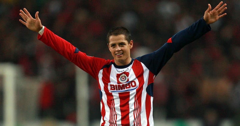 Chicharito Hernández será el refuerzo bomba de Chivas.