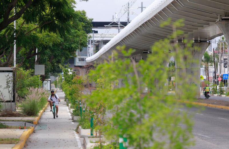 Apenas 2.5% de los viajes se realizan en bicicleta pese al incremento de la infraestructura ciclista.