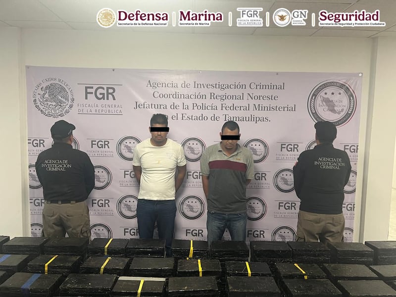 Dos hombres en Tamaulipas transportaban más de 700 kilos de metanfetamina ocultos en cajas de tostadas.