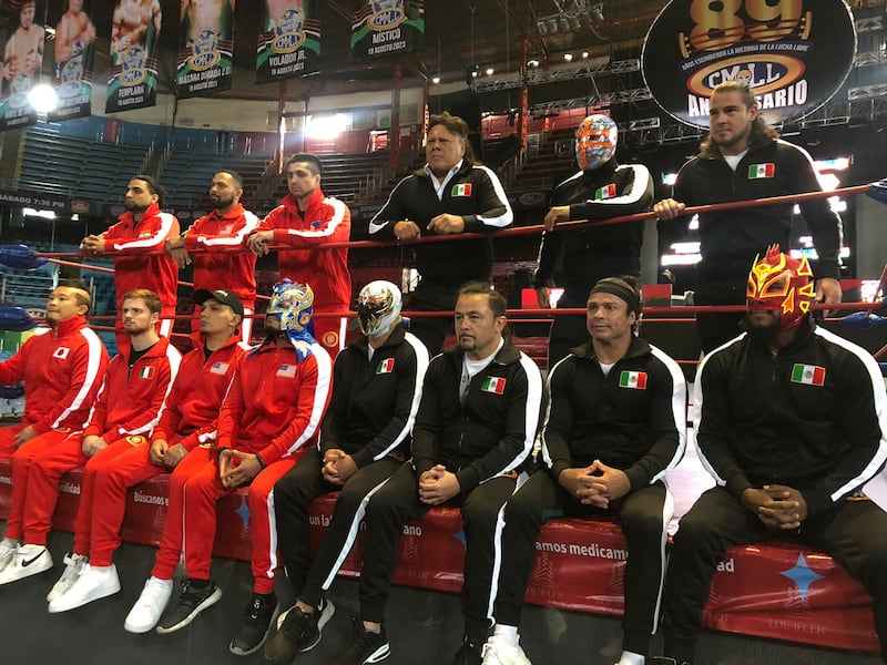 Listos los dos equipos para el Grand Prix del CMLL I Iván Navarro