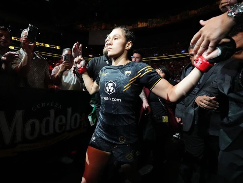 Alexa Grasso tendrá que pausar su regreso I Instagram