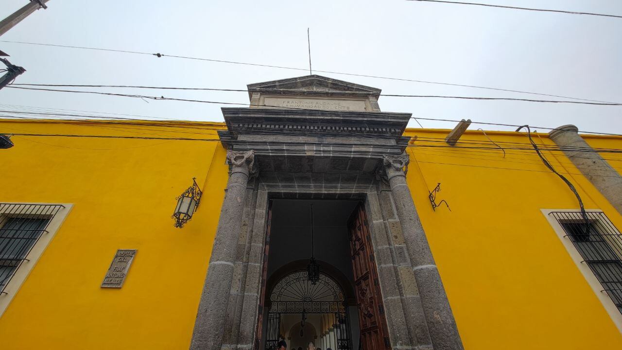 Antiguo Hospital Civil de GDL, estrena nueva fachada. Foto: Cuenta de X (@GuadalajaraGob)