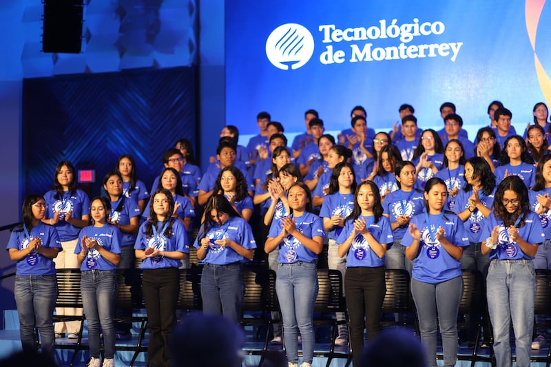 Tec de Monterrey.