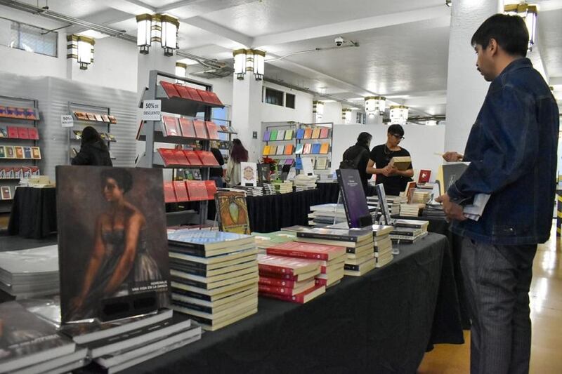 Venta de libros en la CDMX