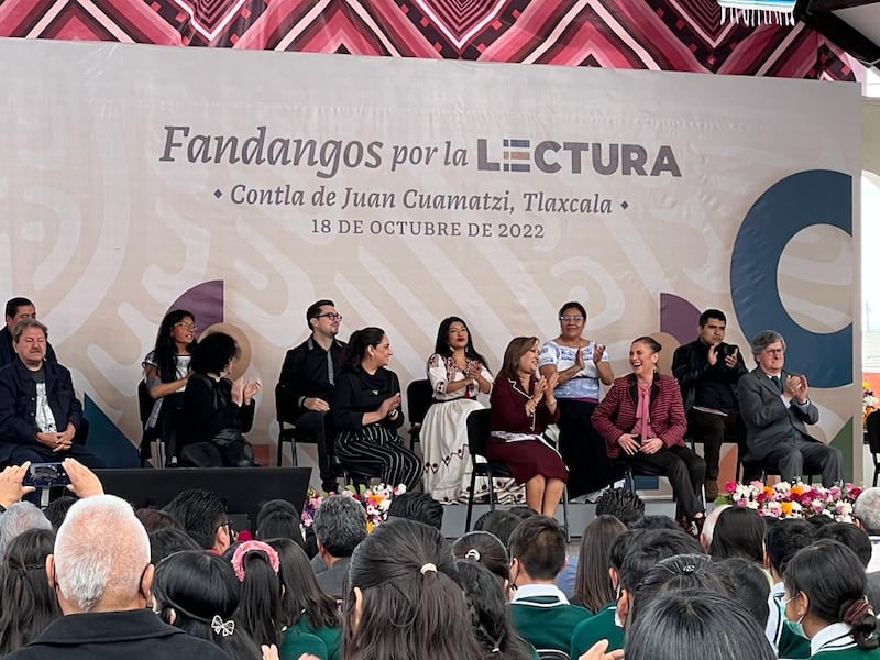 Beatriz Gutiérrez Müller encabeza “Fandangos por la Lectura” en Tlaxcala