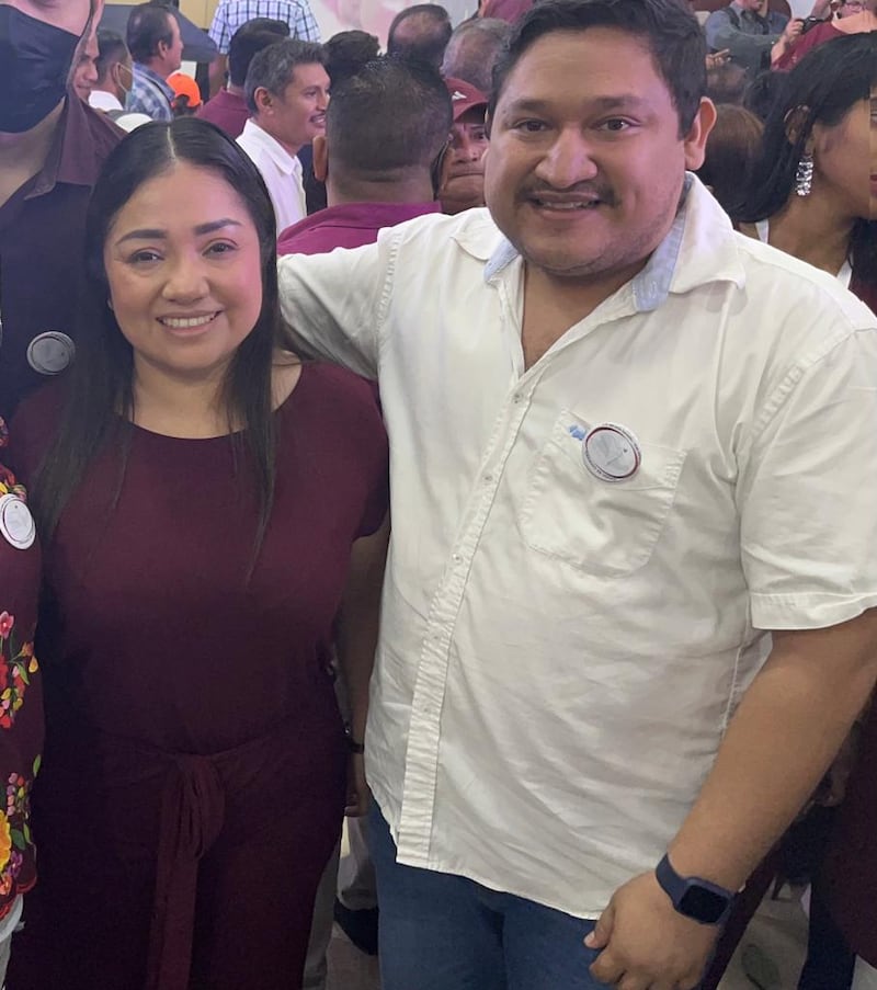 Lizbeth Souza y Guillermo Xix.