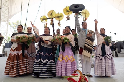 Arrancan las fiestas de Lunes de Cerro en la Guelaguetza 2024