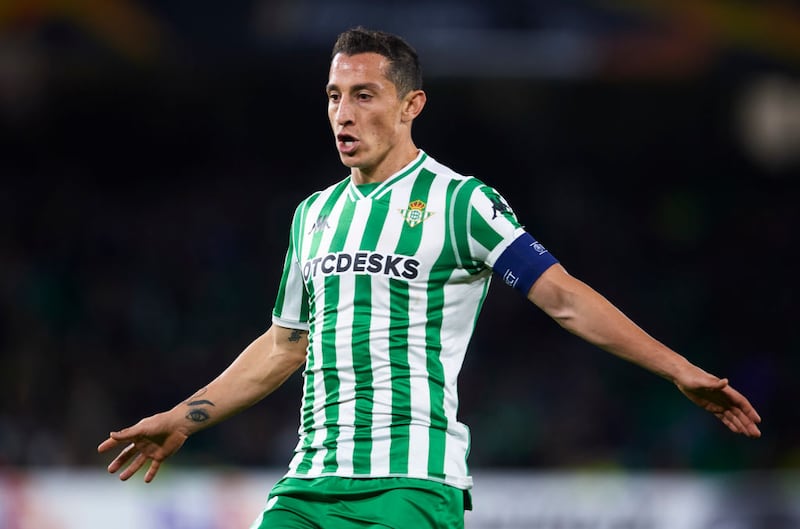 Andrés Guardado es el mexicano con más partidos en Europa.