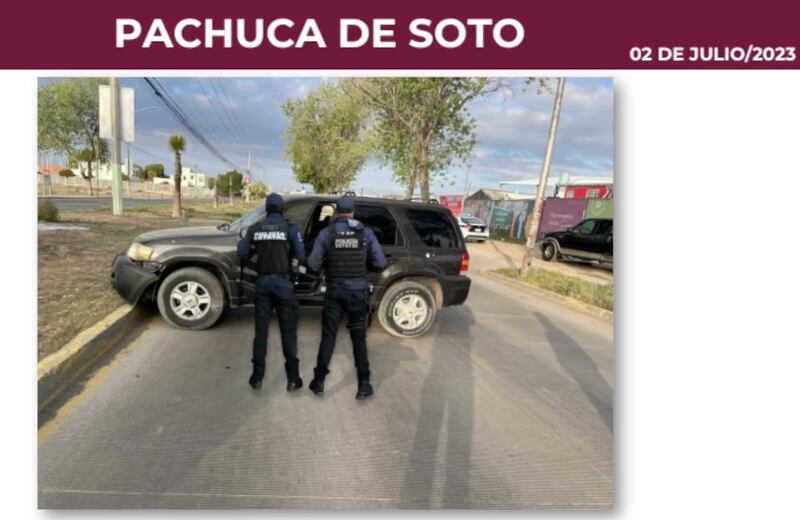 Policía de Hidalgo detienen 4 que abandonaron cuerpo en letras turísticas