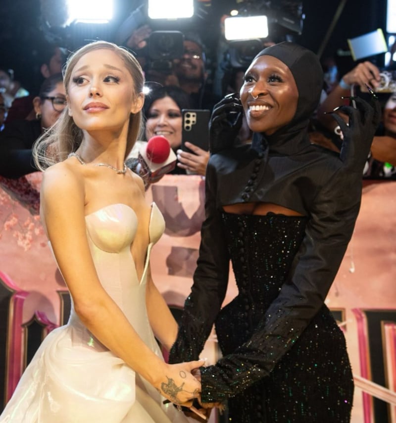 Ariana Grande y Cynthia Erivo en el Auditorio Nacional