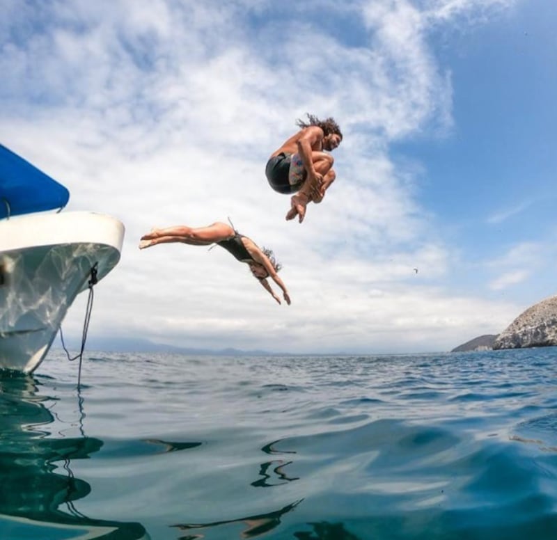 Durante todo el año, esta playa goza de un clima agradable y de actividades para conocer sus maravillas o, simplemente, recostarse a contemplar su belleza.