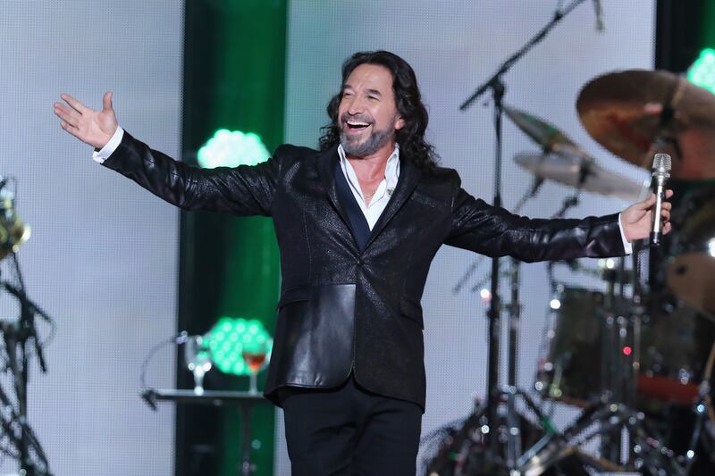 Marco Antonio Solís instagram