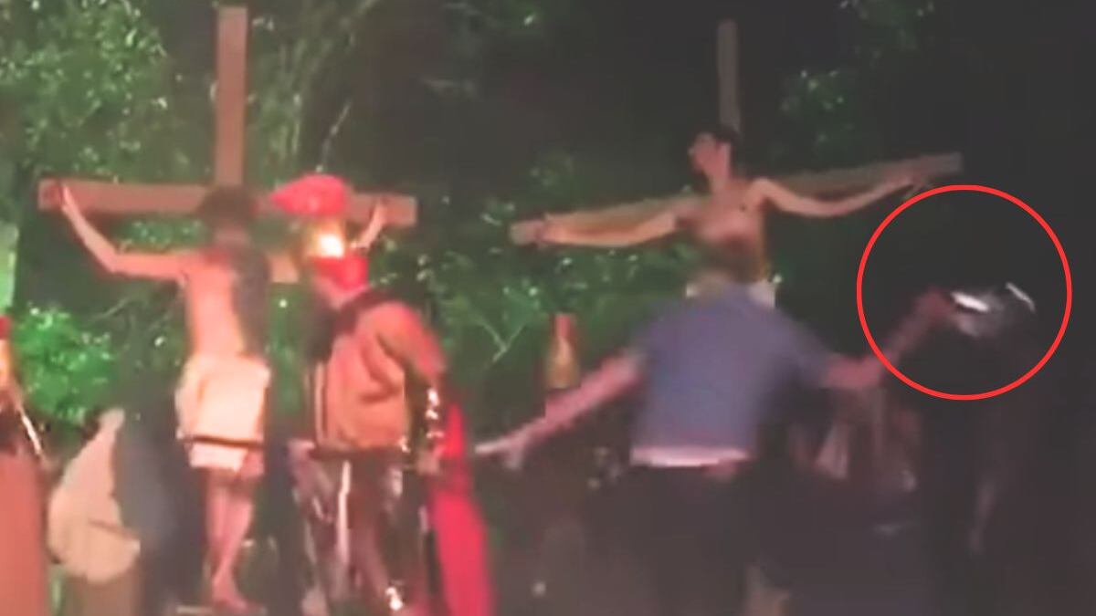 La Pasión de Cristo: Sujeto ataca con cazuela a actor en representación de Semana Santa