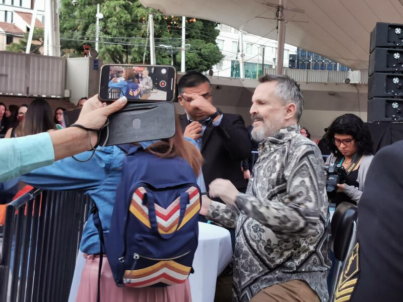 El cantante español estuvo el fin de semana en Guadalajara.