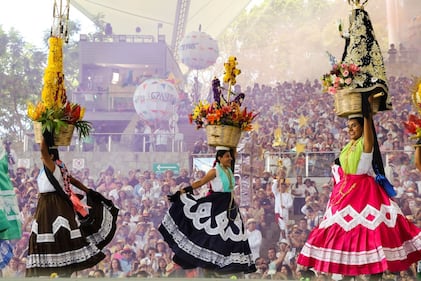 Arrancan las fiestas de Lunes de Cerro en la Guelaguetza 2024