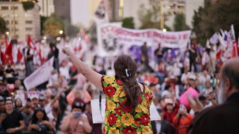 Clara Brugada firma acuerdo por una ciudad de derechos y libertades