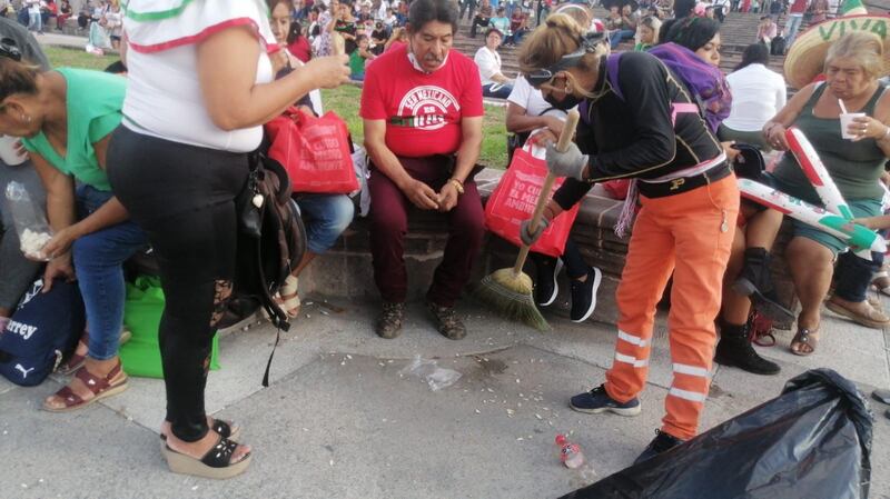 Después de la celebración empleados de la Secretaría de Servicios Públicos recolectaron 22 toneladas de basura.