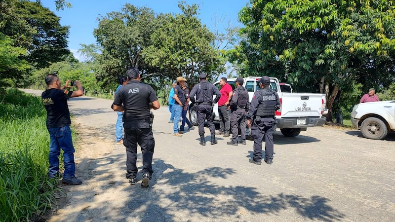 Oaxaca refuerza búsqueda de Sandra Estefana y Alexander Hernández