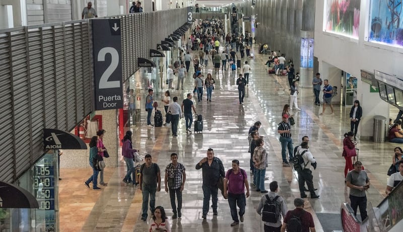 Aeropuertos mexicanos no destacan por ser mejores del mundo