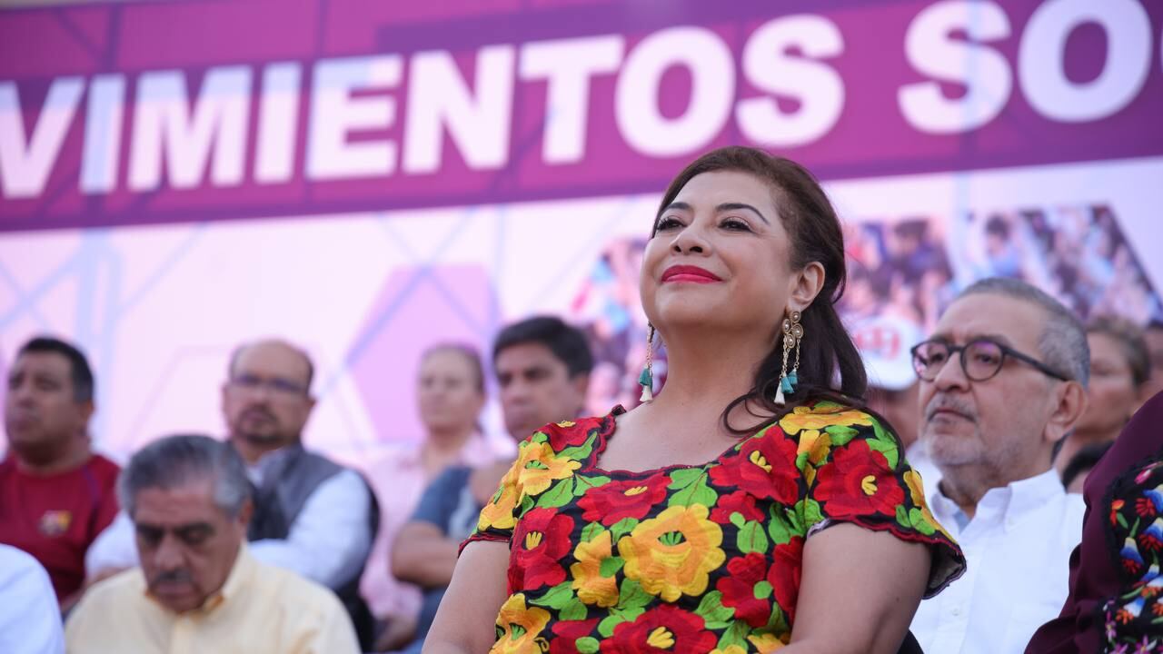 Clara Brugada firma acuerdo por una ciudad de derechos y libertades