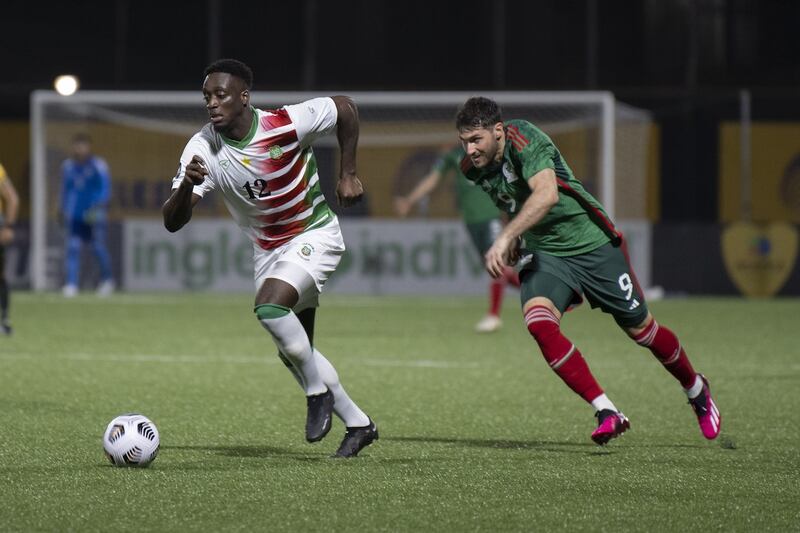 Surinam vs México