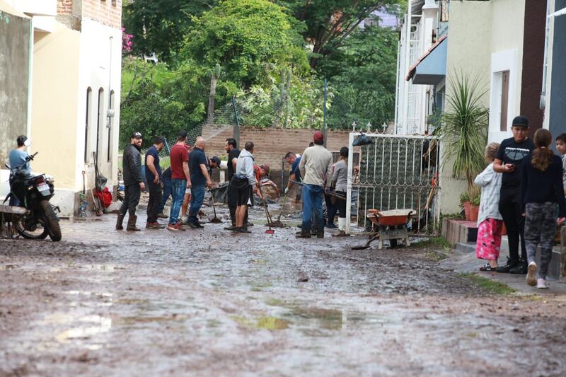 En la cabecera municipal se contabilizan ocho viviendas con daños.