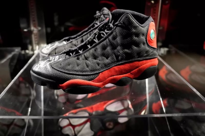 Air Jordan 13 Bred