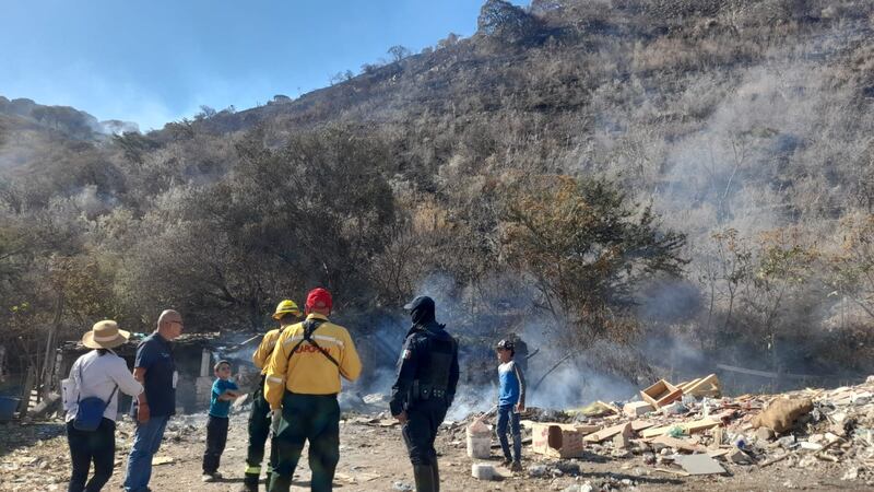 Autoridades sospechan que el incendio fue provocado.