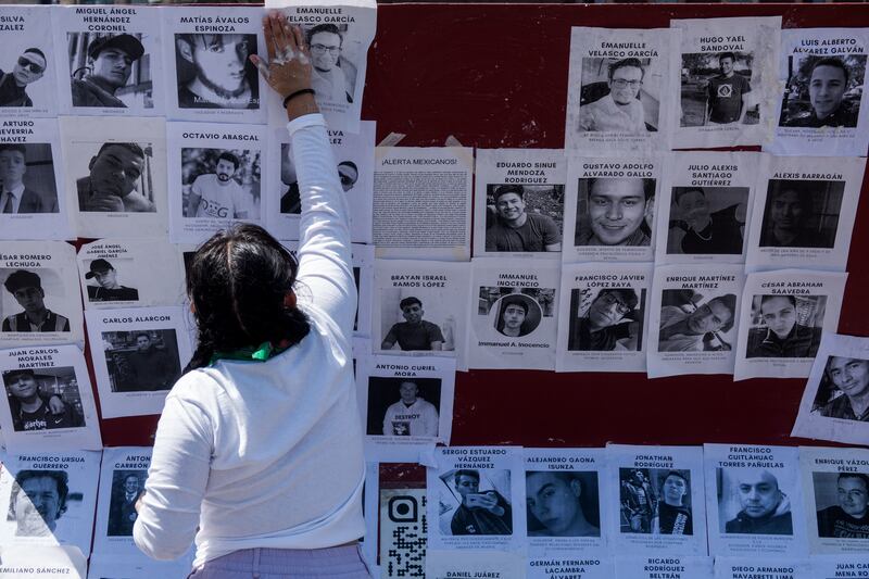 Tendedero de denuncias en CDMX.