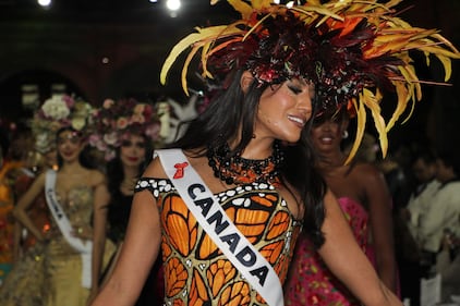 Candidatas de todas partes del mundo se unieron a la celebración de Día de Muertos como parte de las primeras actividades de la edición número 73 del certamen de Miss Universo, en donde desfilaron las reinas de belleza durante la 'Gala de Catrinas’ con el objetivo de recaudar fundos para poblaciones vulnerables.