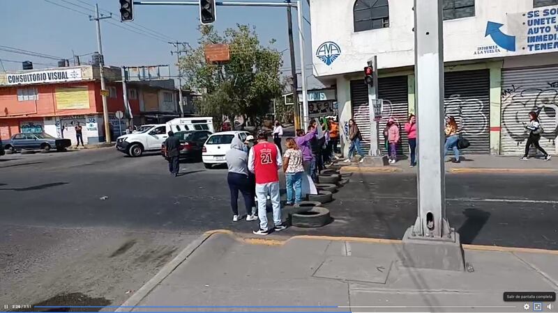 Ecatepec bloqueo Av Central Hank González