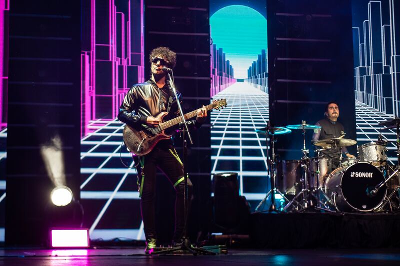 La banda argentina plantea crear un nuevo universo, imaginar cómo sería un show de Soda Stereo en el presente.