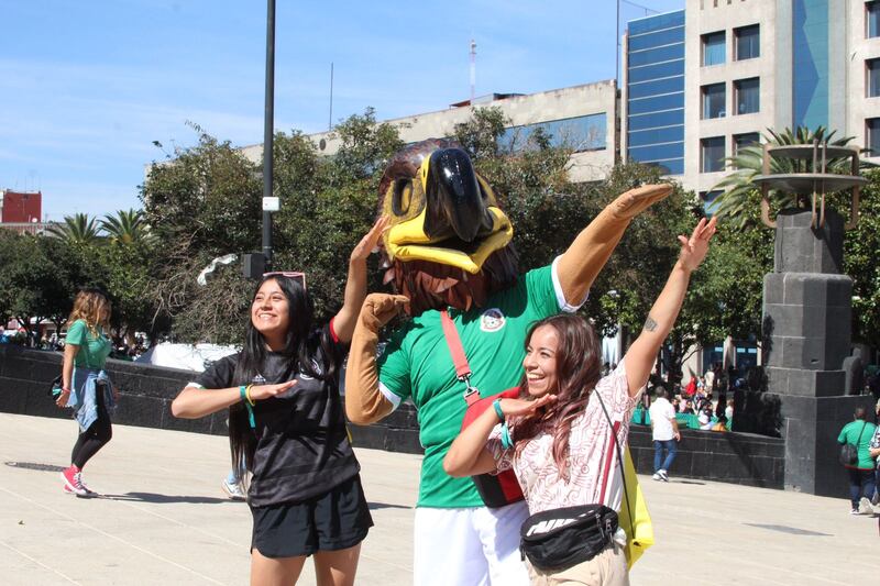 Aficionados asistieron al México vs Argentina en el FanFest en la CDMX