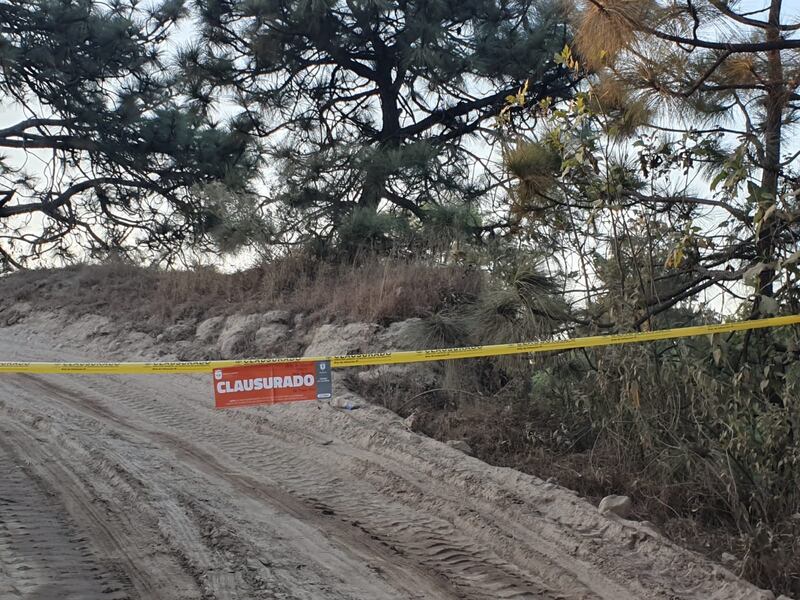 Autoridades informaron que se sancionó a la persona responsable del movimiento de tierras sin permiso.