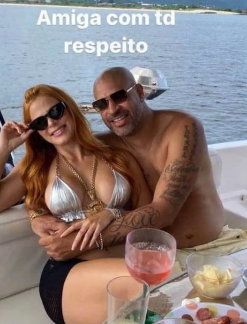 Adriano y Raquel Bastos