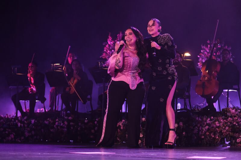 La cantante fue la invitada especial en el show del Auditorio Nacional.