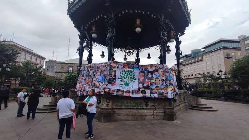 Las 27 organizaciones firmaron un documento que fue entregado a las autoridades estatales para limitar las acciones de los colectivos de otros estados.