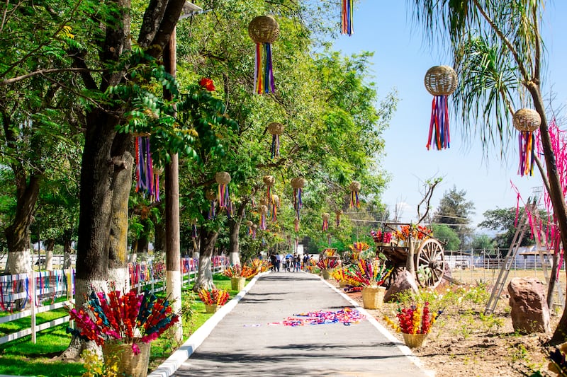 Publimetro ingresó al rancho Los 3 Potrillos para ver detalles del espacio que se colocó para el ídolo mexicano y honrarlo en el Día de Muertos.