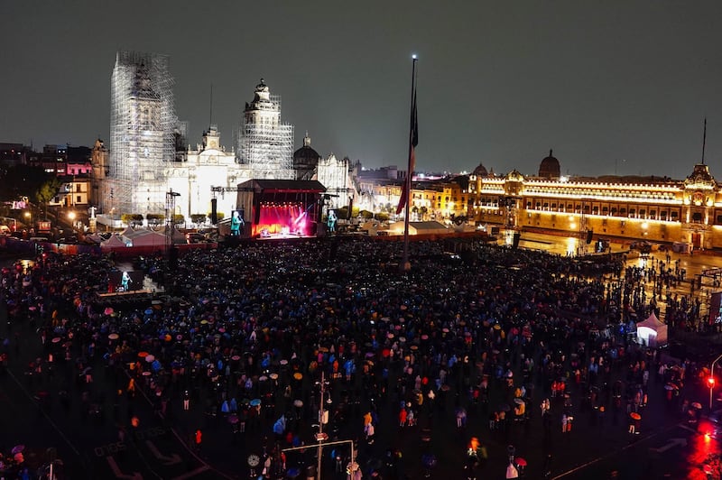 Historia del Zócalo de la Ciudad de México que ahora es peatonal