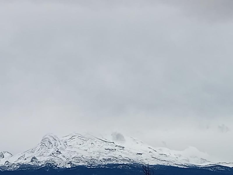 Fotos: Primera nevada en México cubre de blanco al Popocatépetl y al Iztaccíhuatl