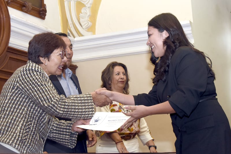 Reconoce BUAP a las mejores tesis de posgrado