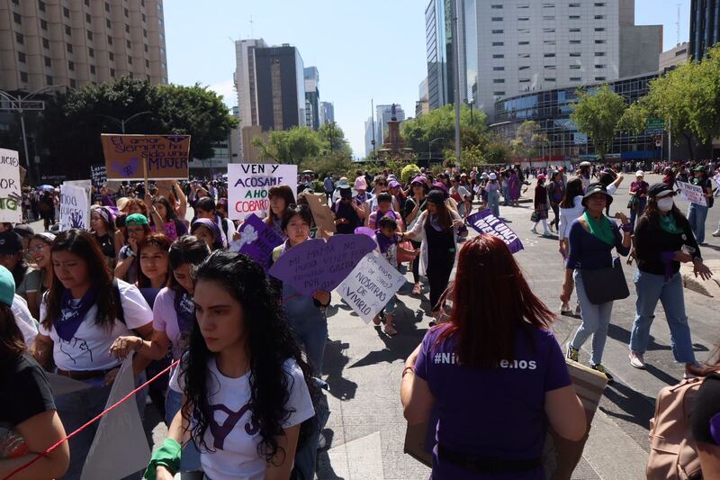 Marcha 8M 2023 por Paseo de la Reforma