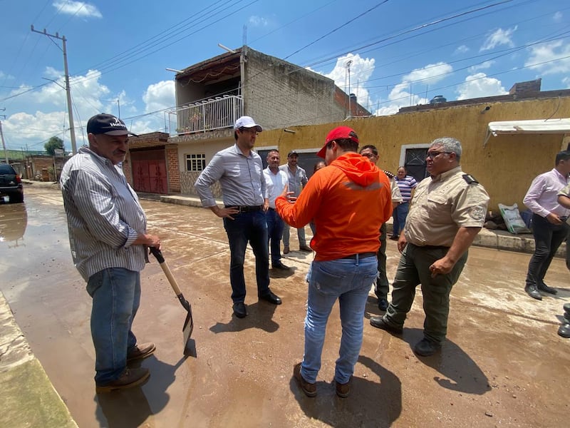 Autoridades estatales y municipales anunciaron ya el inicio del envío de apoyos a los damnificados.